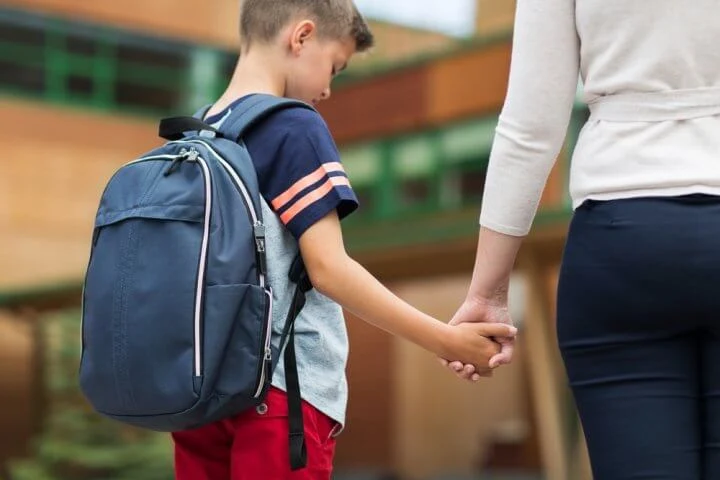 hubungan-ransel-sekolah-dan-nyeri-punggung