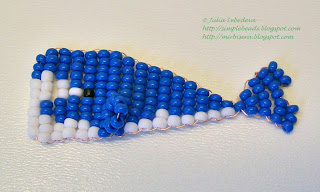 Beaded flat whale