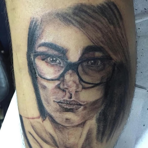 Mia Khalifa Sh*ts All Over a Dude Who Tattooed Her Face on His Leg
