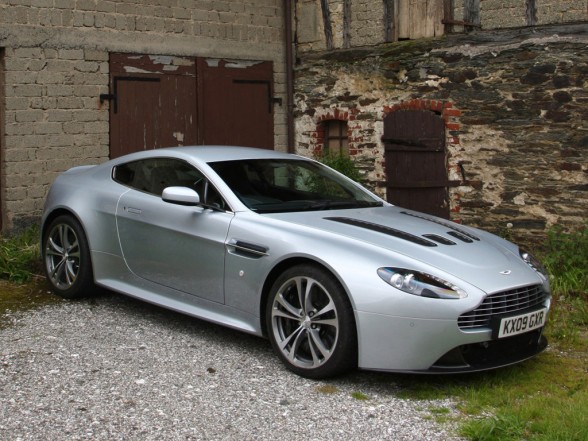 2011 Aston martin dbs