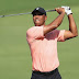 Woods vuelve al Tour Championship y comparte la cima