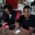 Crean guantes que transforman el lenguaje de señas en audio