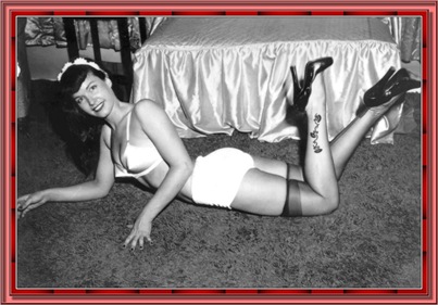betty_page_(klaws)_062