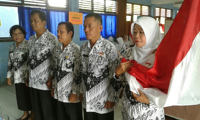 Nacih Pimpin Ranting 7 PGRI Kecamatan Sukmajaya