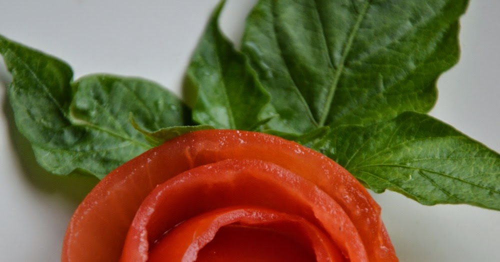 Diah Didi s Kitchen Membuat Garnish Mawar Dari  Tomat