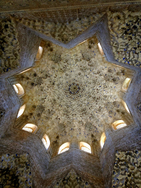 Beautiful Alhambra ceiling on Semi-Charmed Kind of Life