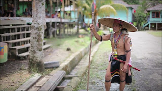 Hal ini dilakukan tidak lain untuk menggairahkan semangat pemuda untuk mencitai negeri kita yang memiliki kekayaan luar biasa. Malinau memiliki beraneka ragam budaya dan kekayaan alam yang saya kira bisa menjadi objek yang sangat menarik untuk kita dokumentasikan. 18 Maret 2014.