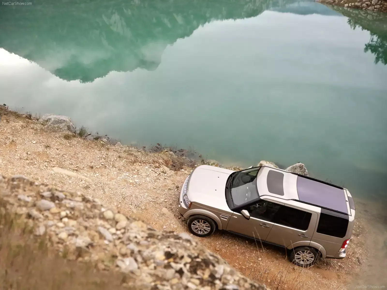 Hình ảnh xe ô tô Land Rover Discovery 4 2010 & nội ngoại thất