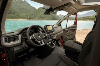 Renault Trafic SpaceNomad (2022) Interior 1