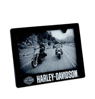 http://www.adventureharley.com/harley-davidson-license-plate-4-x-6-photo-frame-99210-16v