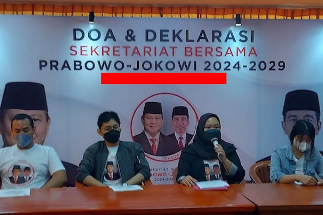 menyatakan bahwa presiden yang telah menjabat selama dua periode bisa menjadi calon wakil Pertanda Prabowo-Jokowi 2024? MK: Presiden Dua Periode Tak Dilarang Maju Cawapres