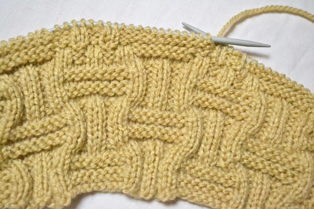 Double Basket Weave Knit Stitch Pattern