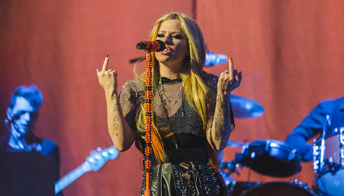 ¿Avril Lavigne le robará el show a Machine Gun Kelly?