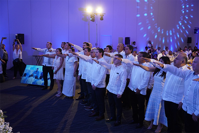 Rinde protesta nueva directiva de la Canaive, Delegación Yucatán.