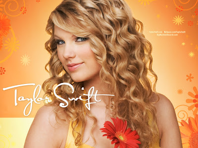 Taylor Swift Hot
