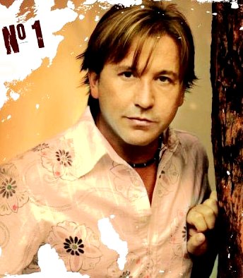 Foto de Ricardo Montaner más joven