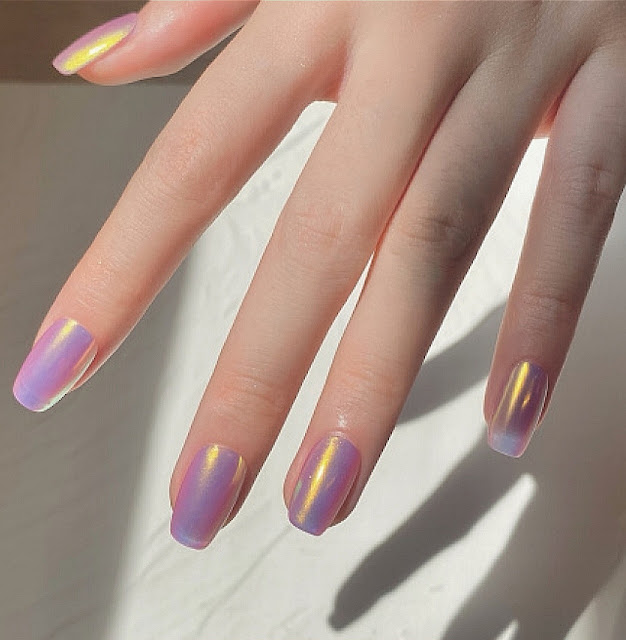 20 Laser bling bling nails were popular in 2020