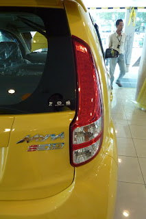 OTOREVIEW.MY - "otomobil" review: CLOSE UP+BOOKED: MYVI 