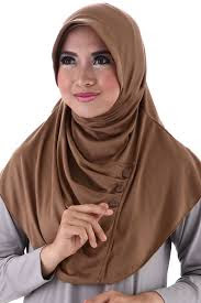 Cantiknya Koleksi Model Hijab Laudya Chintya Bella Terbaru √15+ Model Hijab Laudya Chintya Bella Terbaru 2022
