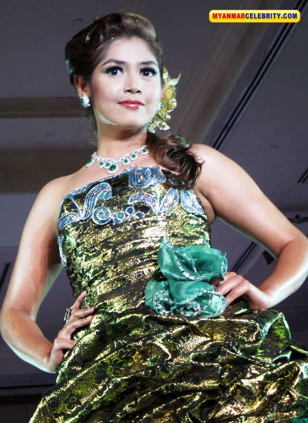 Wedding Dress Show By Aroma Zulu Studio Yangon Myanmar Model Girls' 