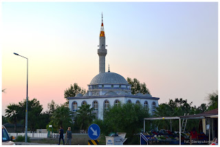 Zwiedzamy Riwierę Turecką - meczet w Boğazkent