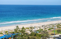 http://www.ozhouserental.com/scarbrorough/scarborough-beach.jpg