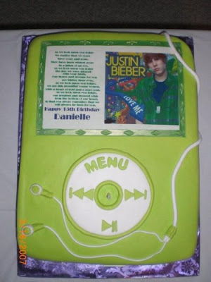 Justin Bieber Birthday Cake on Justin Bieber Cake  Justin Bieber Birthday Cakes