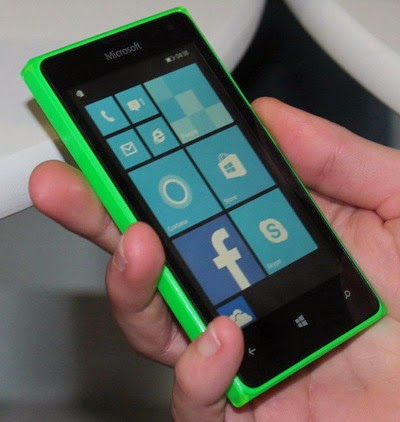 Microsoft Lumia 435: Smartphone Terbaik di Bawah Rp 1 Juta