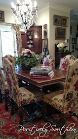 A french country dining table