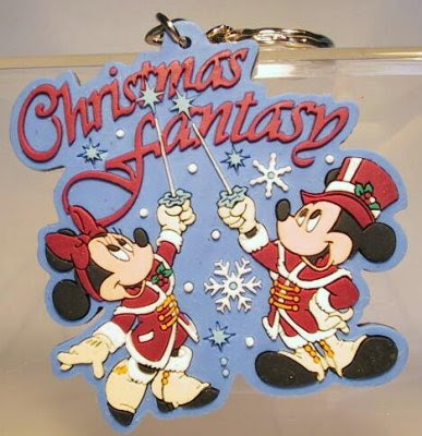 Christmas Wallpaper on Disney Christmas Mickey And Mini Mouse Wallpaper