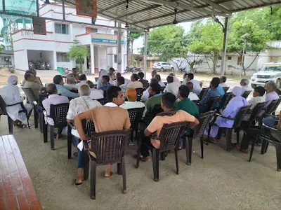 चन्दौली पुलिस द्वारा समस्त थानों पर की गई पीस कमेटी की बैठक