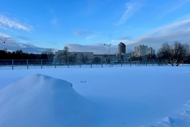 улица Саморы Машела, Российский университет дружбы народов (РУДН)