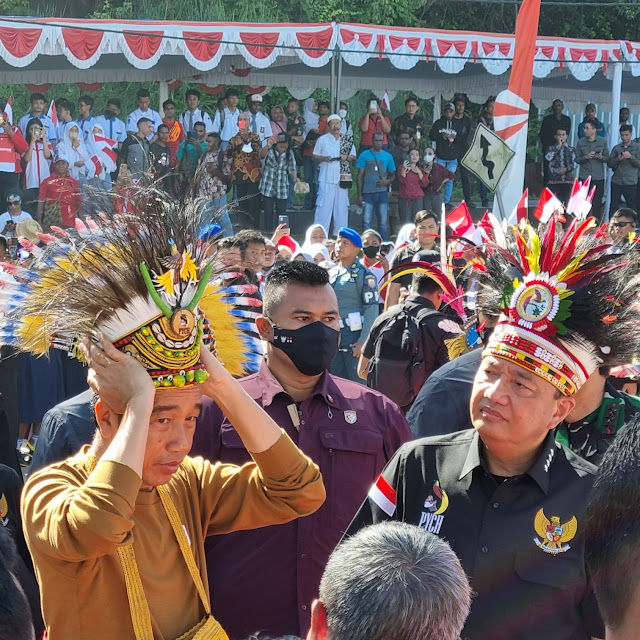 Didampingi Budi Gunawan, Jokowi Resmikan Gedung PYCH di Jayapura