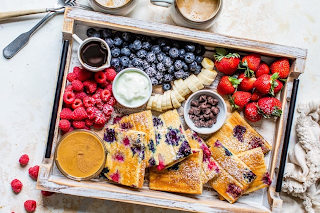 yogurt-sheet-pan-pancakes-with-mixed-berries-serving-idea
