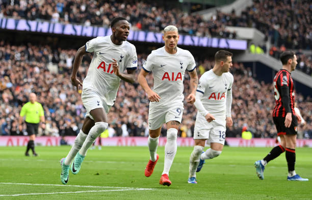 Spurs see off wasteful Bournemouth