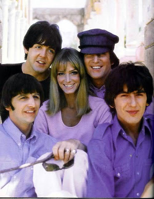 Beatles, John Lennon, Paul McCartney, George Harrison, Ringo Starr, Beatles History