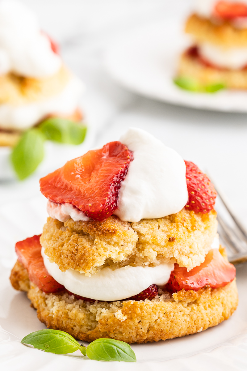 Keto Strawberry Basil Shortcakes on a white plate.