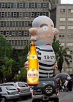 Lula vai bêbado ver parentes de vitimas da TAM