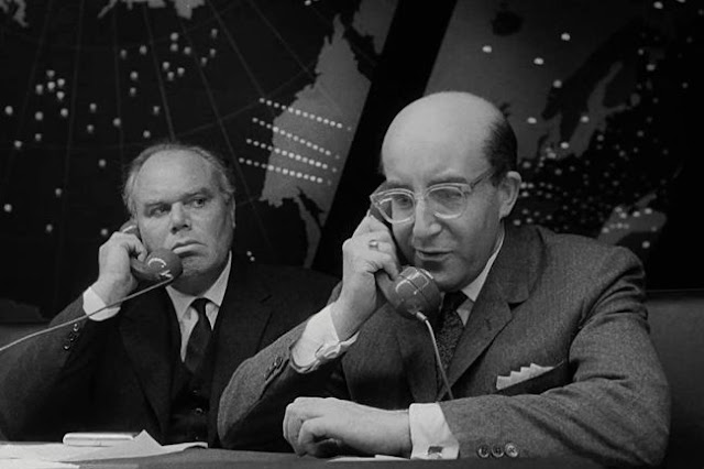 The Russian Ambassador listens in as President Muffley calls Moscow in Dr Strangelove