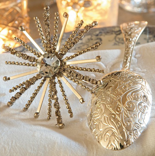 Snowflakes and Silver Spoons, image via Campagne as seen on linenandlavender.net