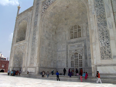 taj mahal wallpapers. Taj Mahal Photo Gallery