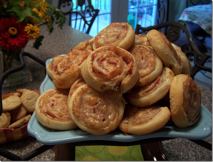 Ham and Cheese Pinwheels 004