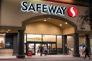 Security Guard Cut By Burglary Suspect During Safeway Robbery