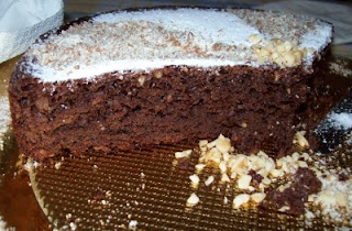 Ciambellone al Cioccolato Fondente Senza Uova