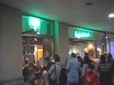 Giligan's Trinoma