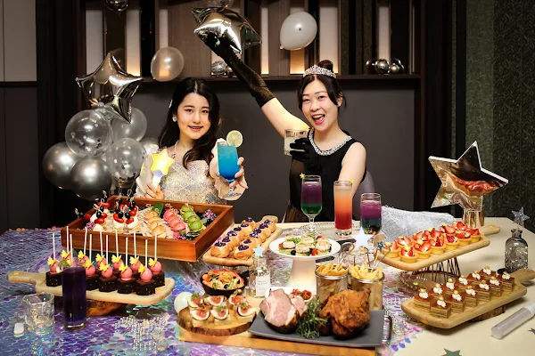 ▲【Shining Party璀璨星光】集結最閃耀的新奢餐酒、High歌演唱、狂歡活動，邀玩咖們一起放閃倒數。（台中福華大飯店提供）