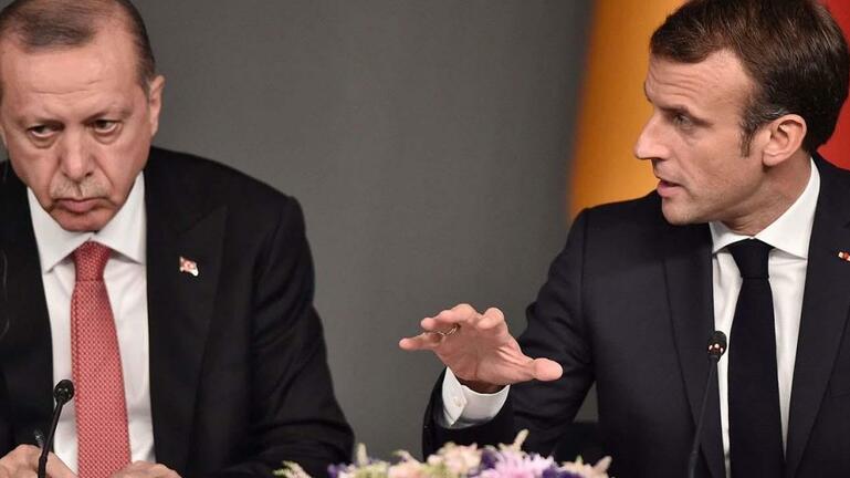 Μακρόν και Ερντογάν συζητούν για το βέτο της Τουρκίας στο ΝΑΤΟ