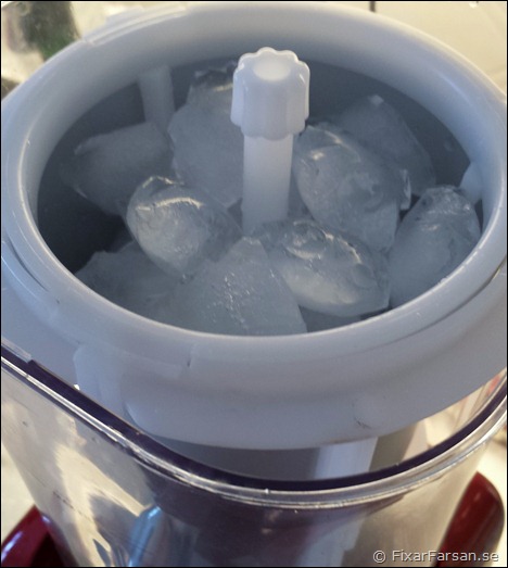 Fyll-Med-Isbitar-Slush
