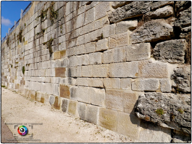 LIGNY-EN-BARROIS (55) - Les remparts médiévaux