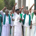 திருச்சியில் கிளை வாய்க்கால்களை விரைந்து தூர்வாராத திமுக அரசை கண்டித்தும், வாய்க்காலை தூர்வார வலியுறுத்தியும் விவசாயிகள் தர்ணா போராட்டம்